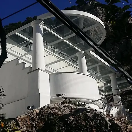 Nautilus 3* Capri