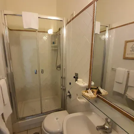 Nautilus 3* קאפרי